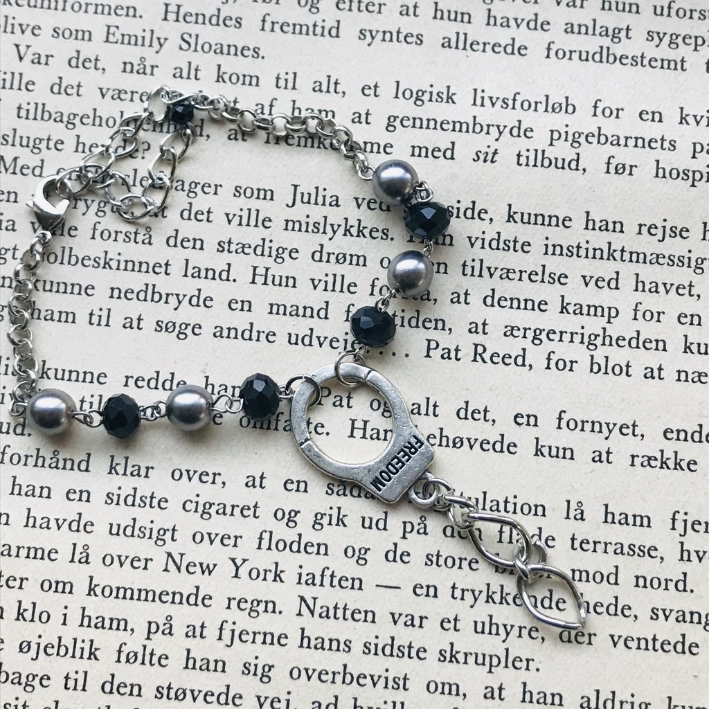 第五人格 囚人 ブレスレット ネックレス変更可能 手錠 鎖