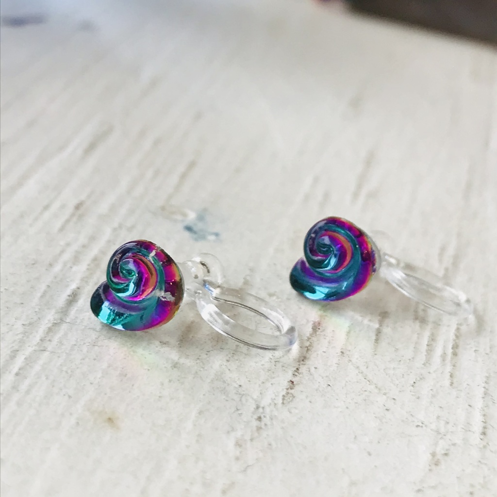 再再販 深海 貝 ピアス イヤリング ヴィンテージガラス