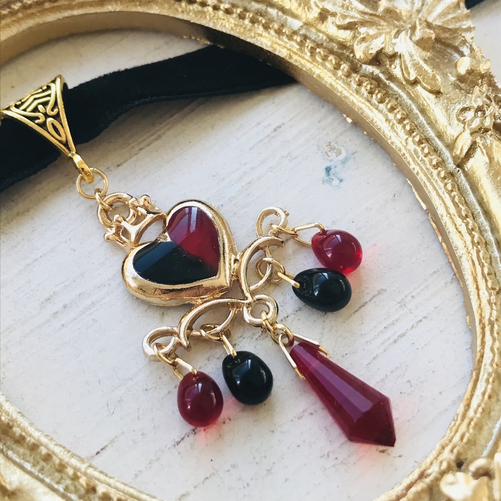 ツイステ ハーツラビュル 再販 チョーカー ハート トランプ