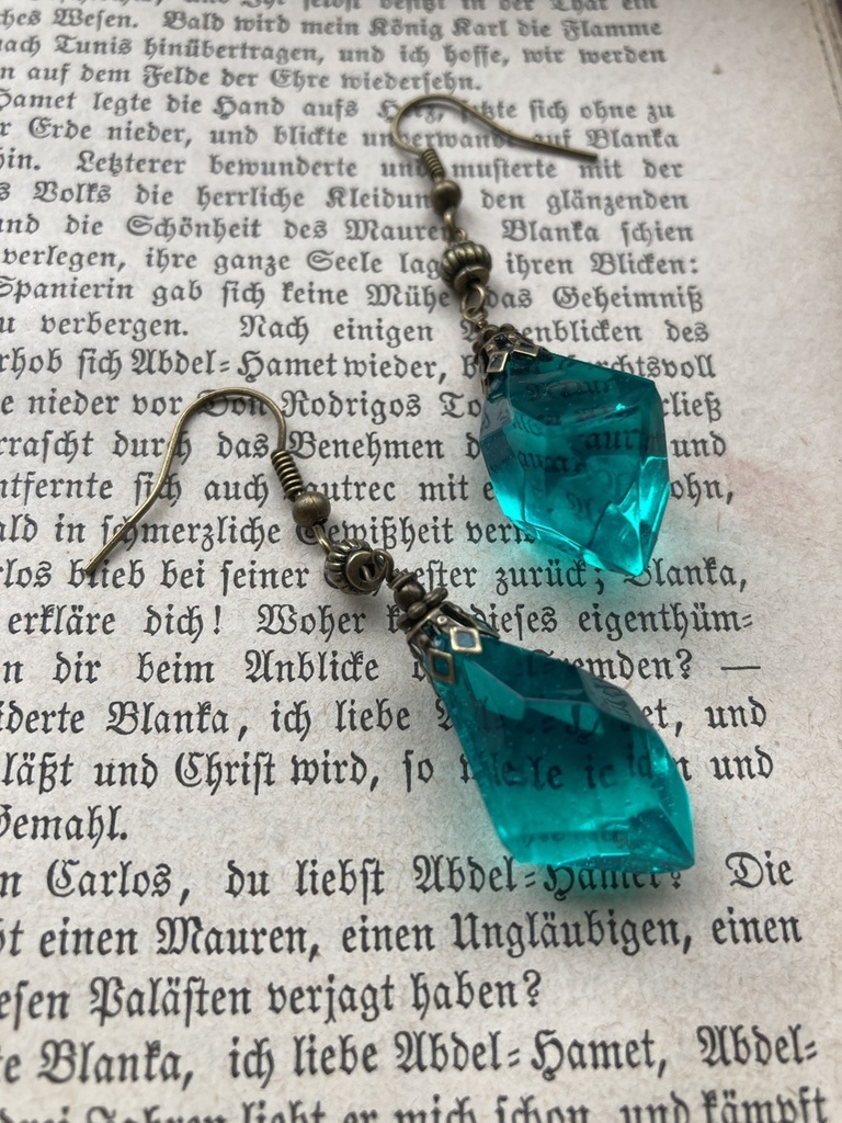 夜の魔術部 ターコイズカラーの鉱石 ピアス イヤリング