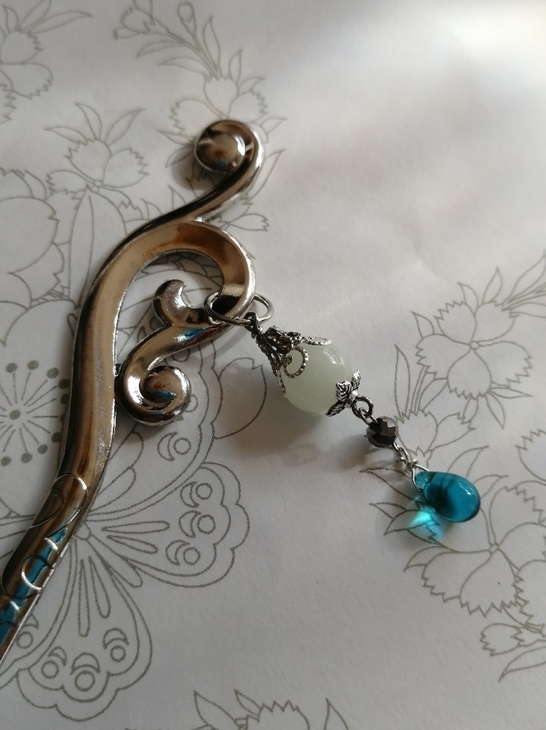 再販 手毬屋 ほんのり光る 夜光ガラス 銀 装飾かんざし