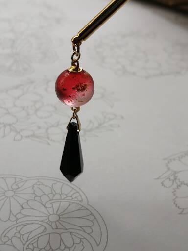 手毬屋 金模様の朱色ガラス 簪 かんざし ネックレス変更可能