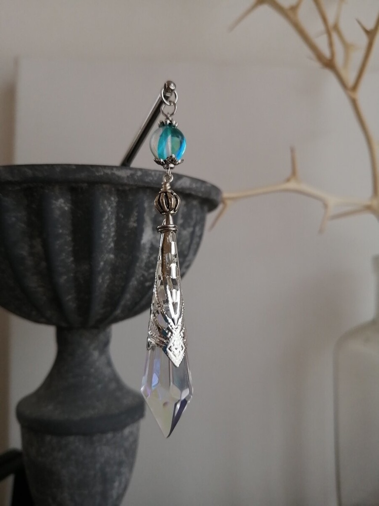 再再販 夜の魔術部 オーロラ クリスタル ガラス 簪 幻想の光