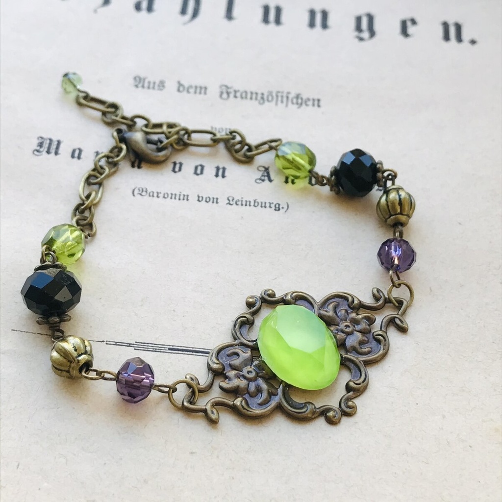 ツイステ　マレウス　黄緑の宝玉　ブレスレット