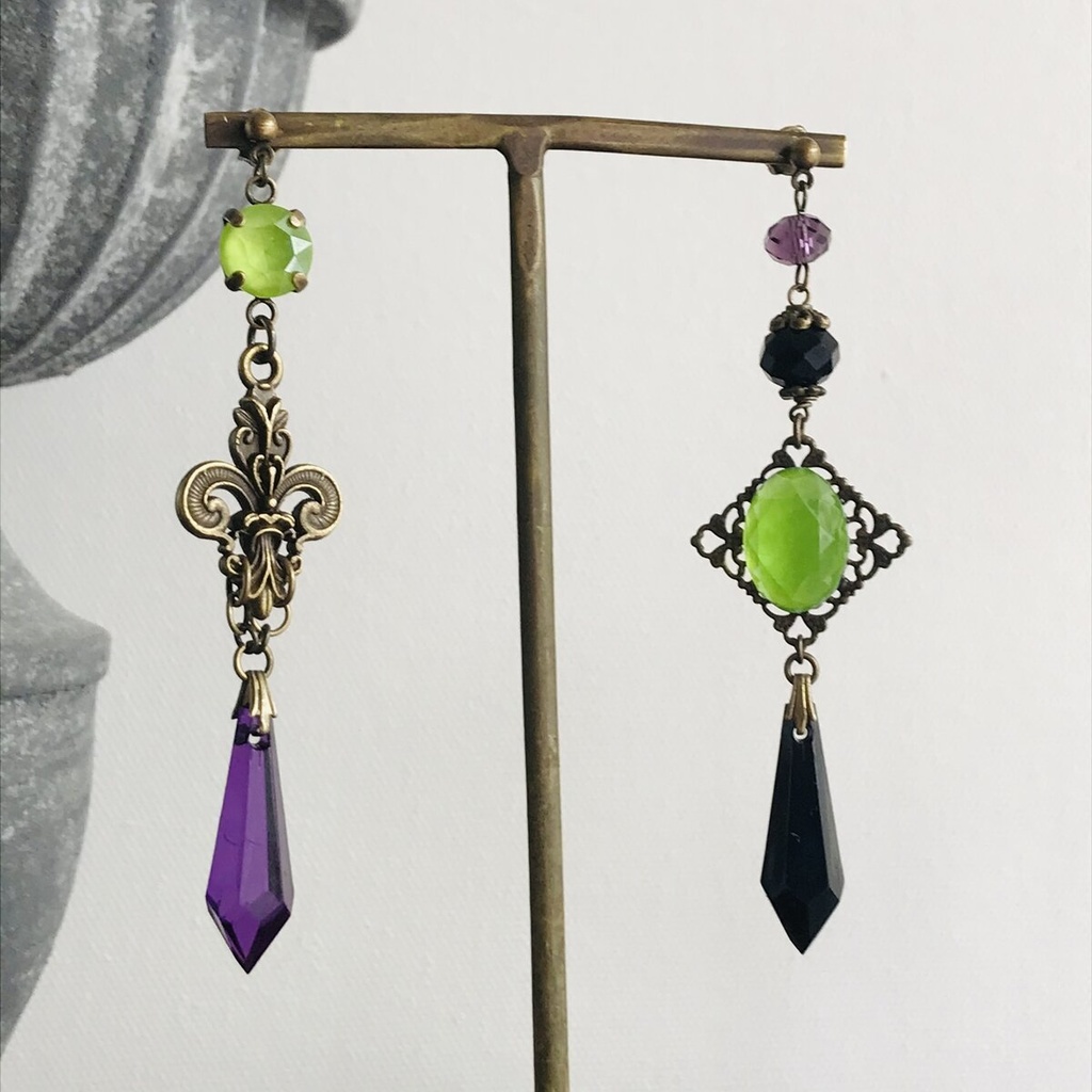 ツイステ マレウス 式典服 ピアス イヤリング