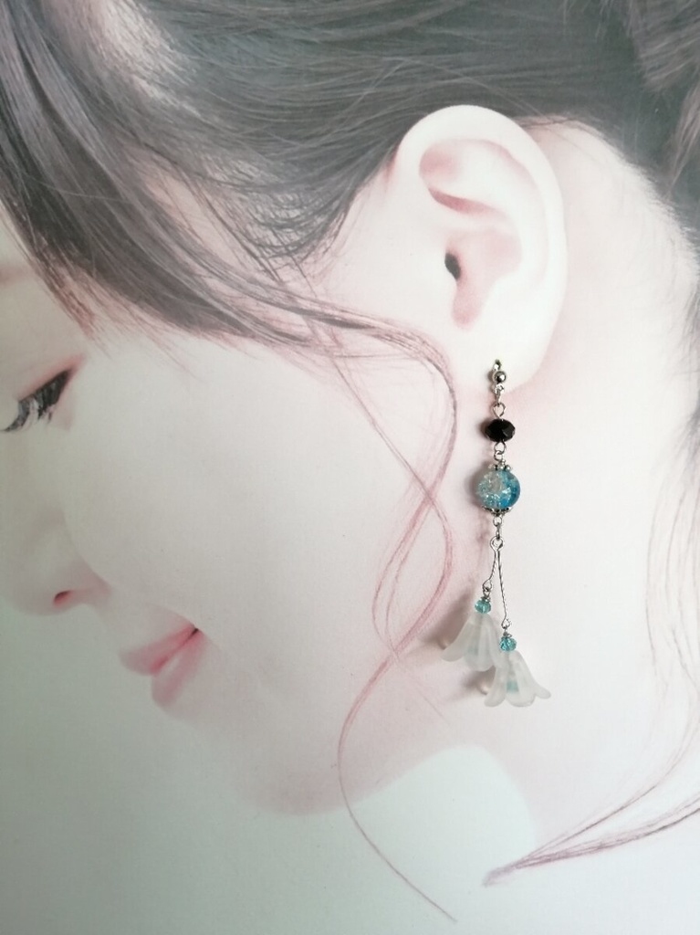 ツイステ ゴスマリ イデア 二輪の百合 ピアス イヤリング