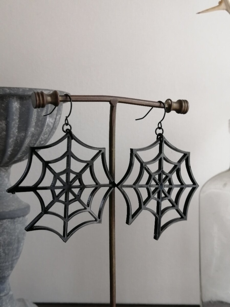 説明文必読! セミオーダー 蜘蛛の巣ピアス イヤリング 珍しい黒の金具