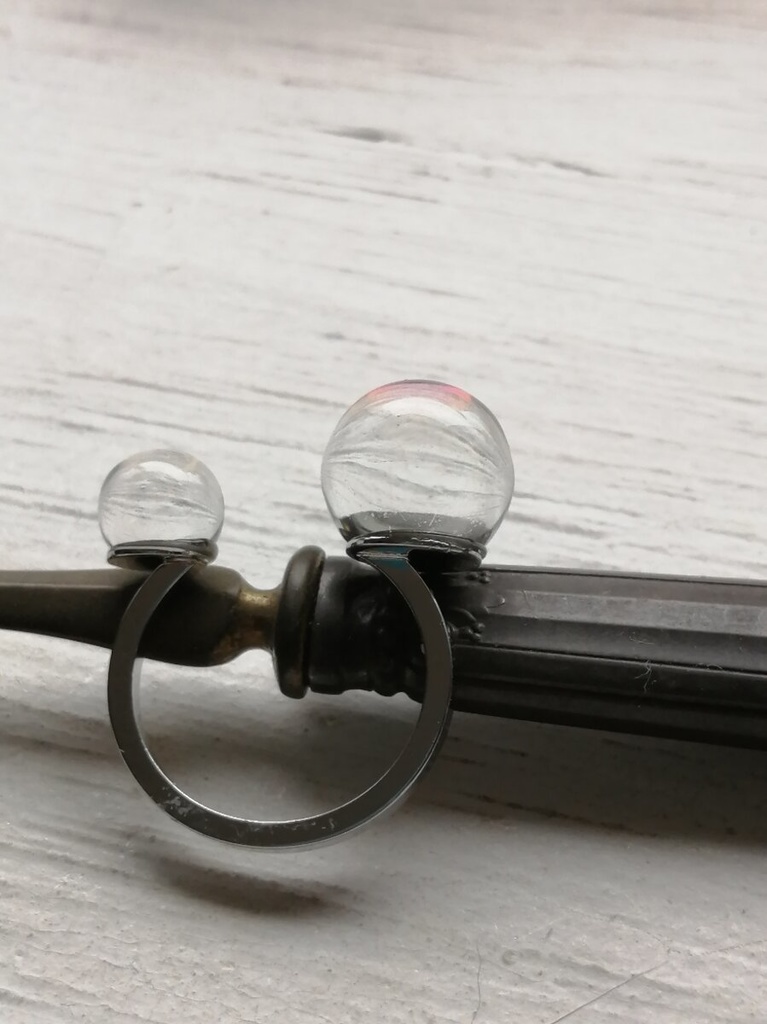 イロアソビ レアガラス 夕焼け空を映した水しずくのリング 指輪