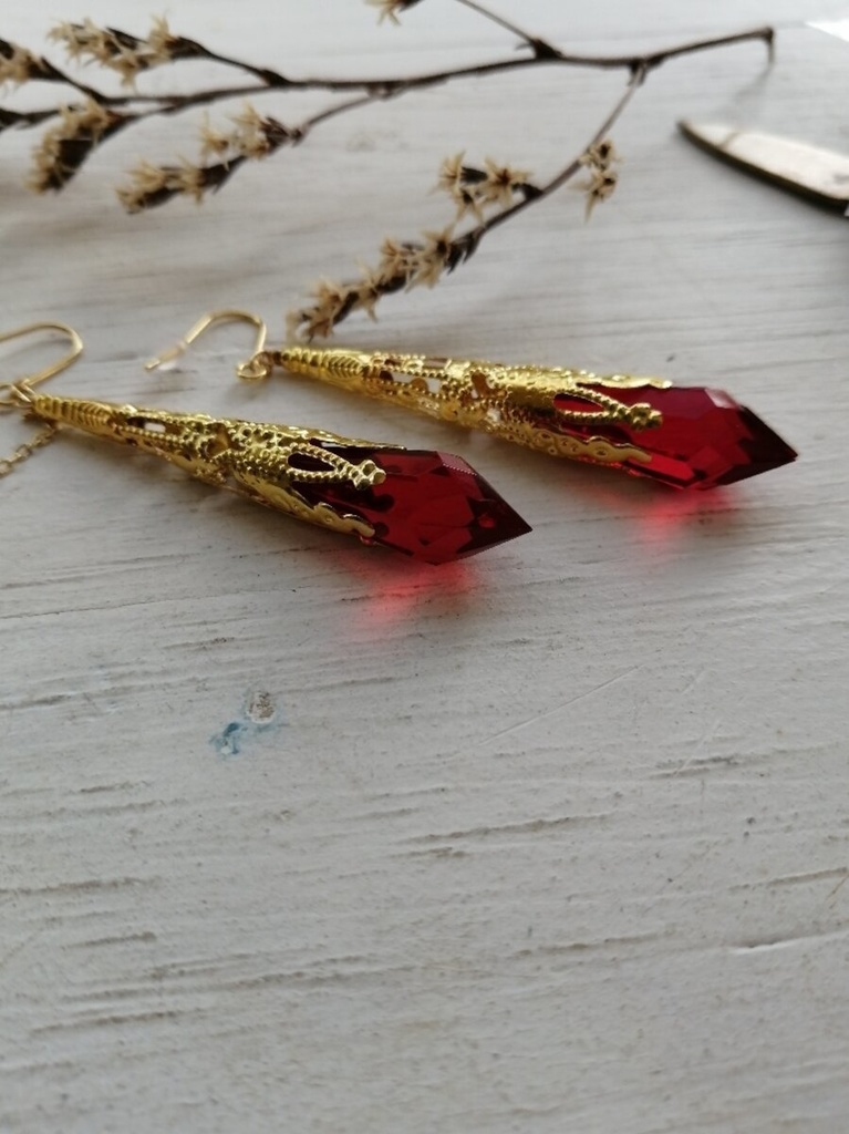 色変更可能 *イロアソビ* 赤のシャンデリア チェコ ドロップ イヤーカフ