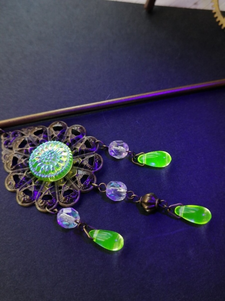 イロアソビ ヴィンテージ ウランガラス 簪 ネックレス変更可能