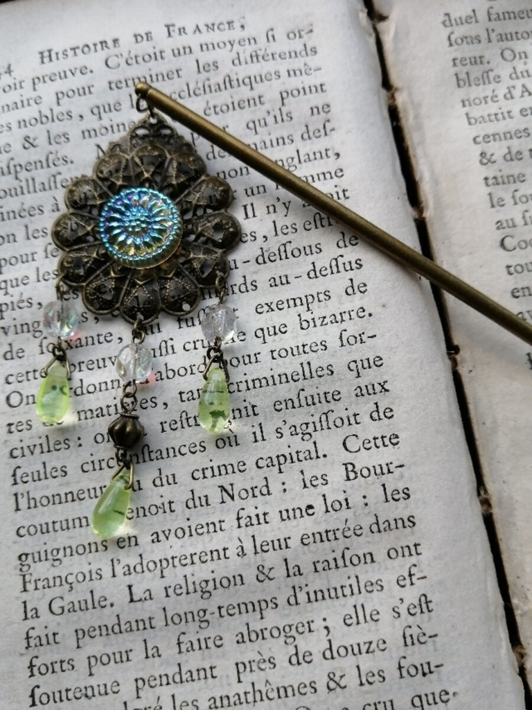 イロアソビ ヴィンテージ ウランガラス 簪 ネックレス変更可能