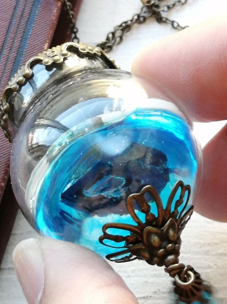 夜の魔術部 沈みゆく遺跡 ビスマス鉱石 ネックレス