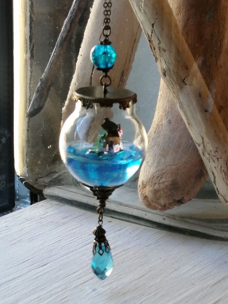 夜の魔術部 沈みゆく遺跡 ビスマス鉱石 ネックレス