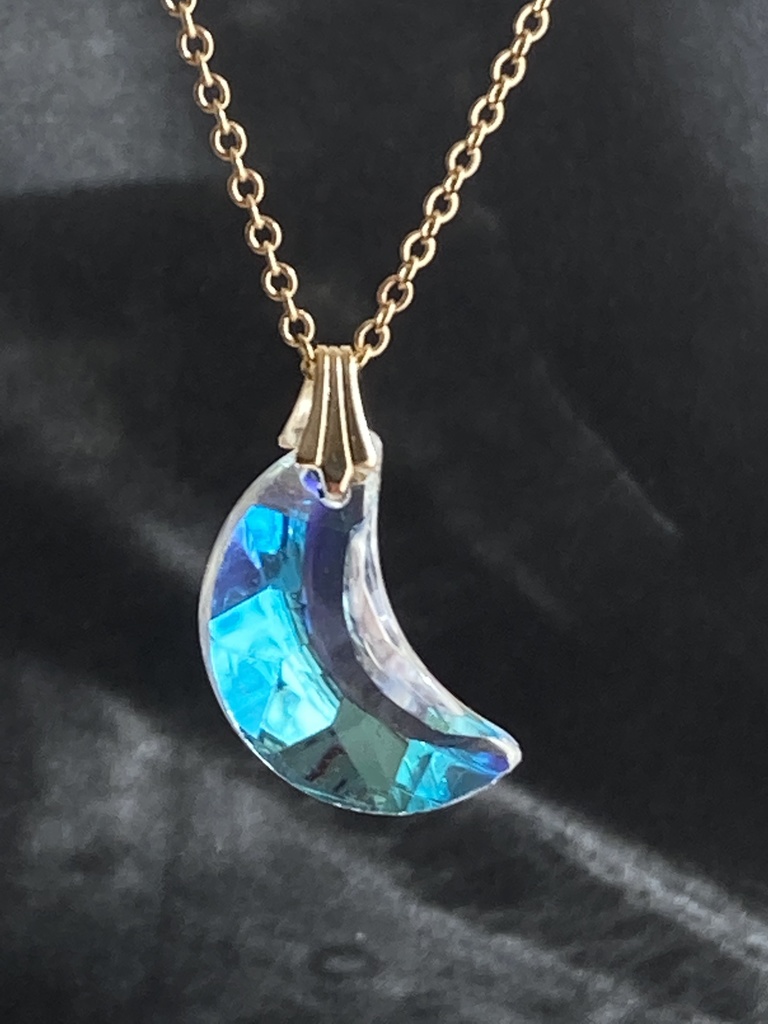 イロアソビ オーロラムーンのガラス ネックレス