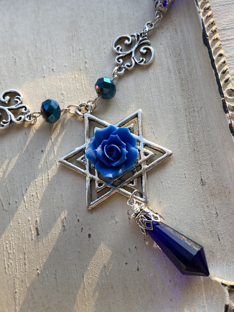 青薔薇 六芒星 ネックレス 夜の魔術部
