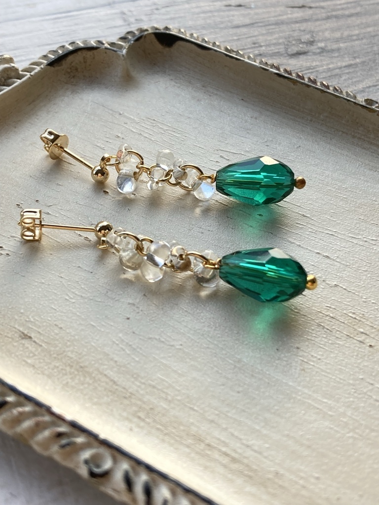 イロアソビ 碧硝子のしゃらしゃらピアス イヤリング