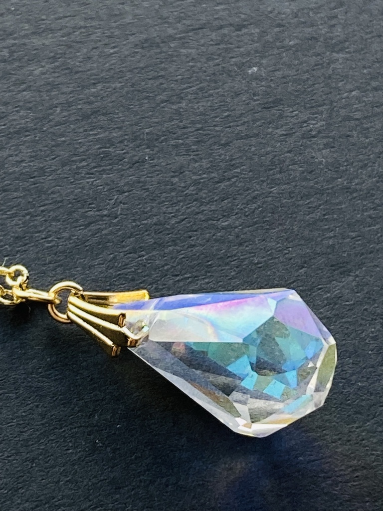 再再販 *イロアソビ* 大粒 オーロラドロップ ガラス ネックレス