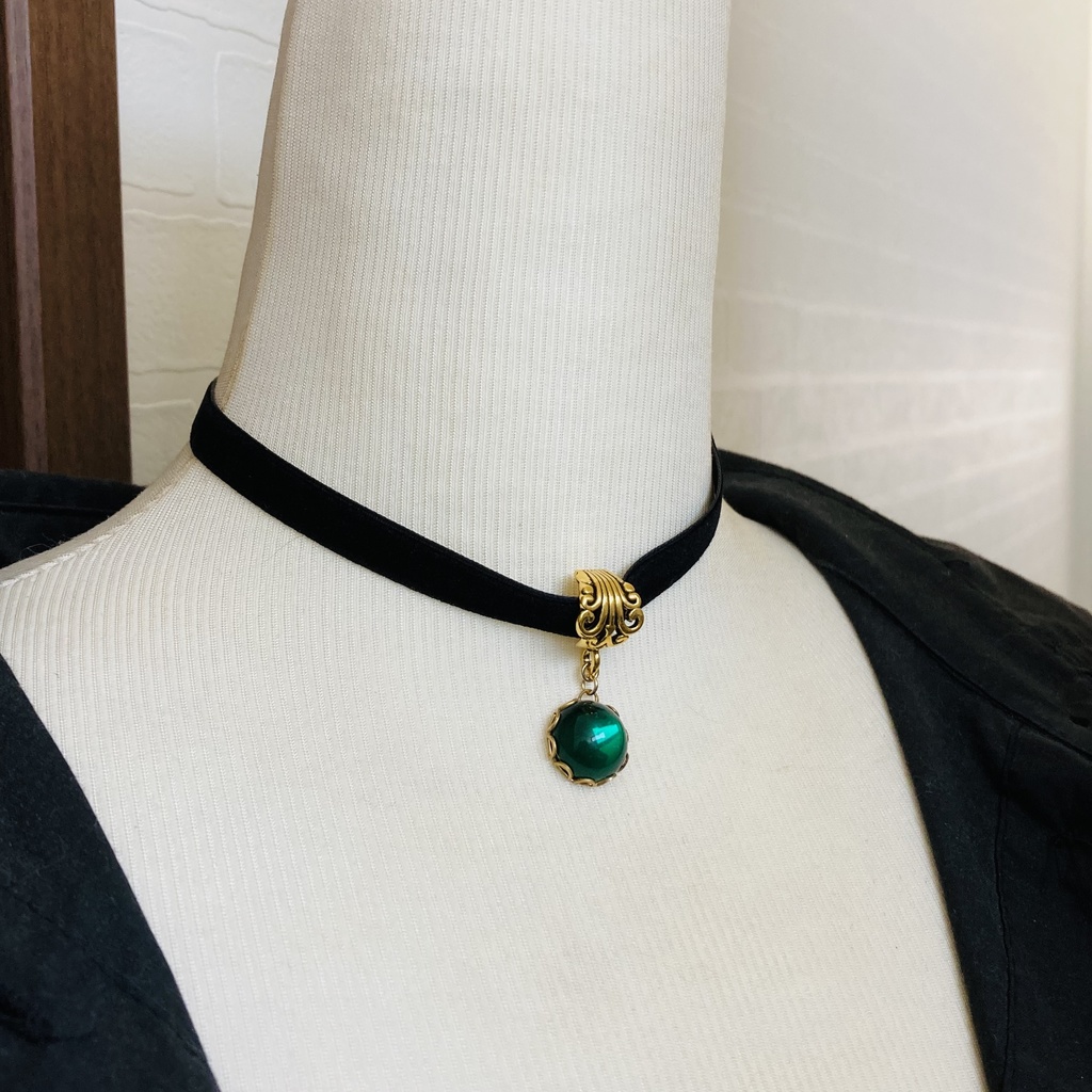 再販 再販 夜の魔術部 ヴィンテージ ガラス グリーン 緑 ベルベット チョーカー