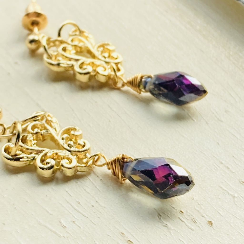 イロアソビ ロココ透かしとパープルゴールド ピアス イヤリング