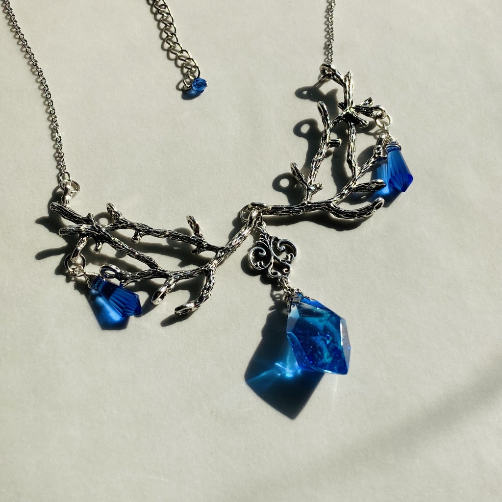 夜の魔術部 海の結晶 ブルークリスタル ネックレス