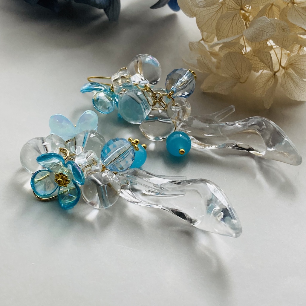 イロアソビ シンデレラ アクアブルーフラワーとガラスの靴 ピアス