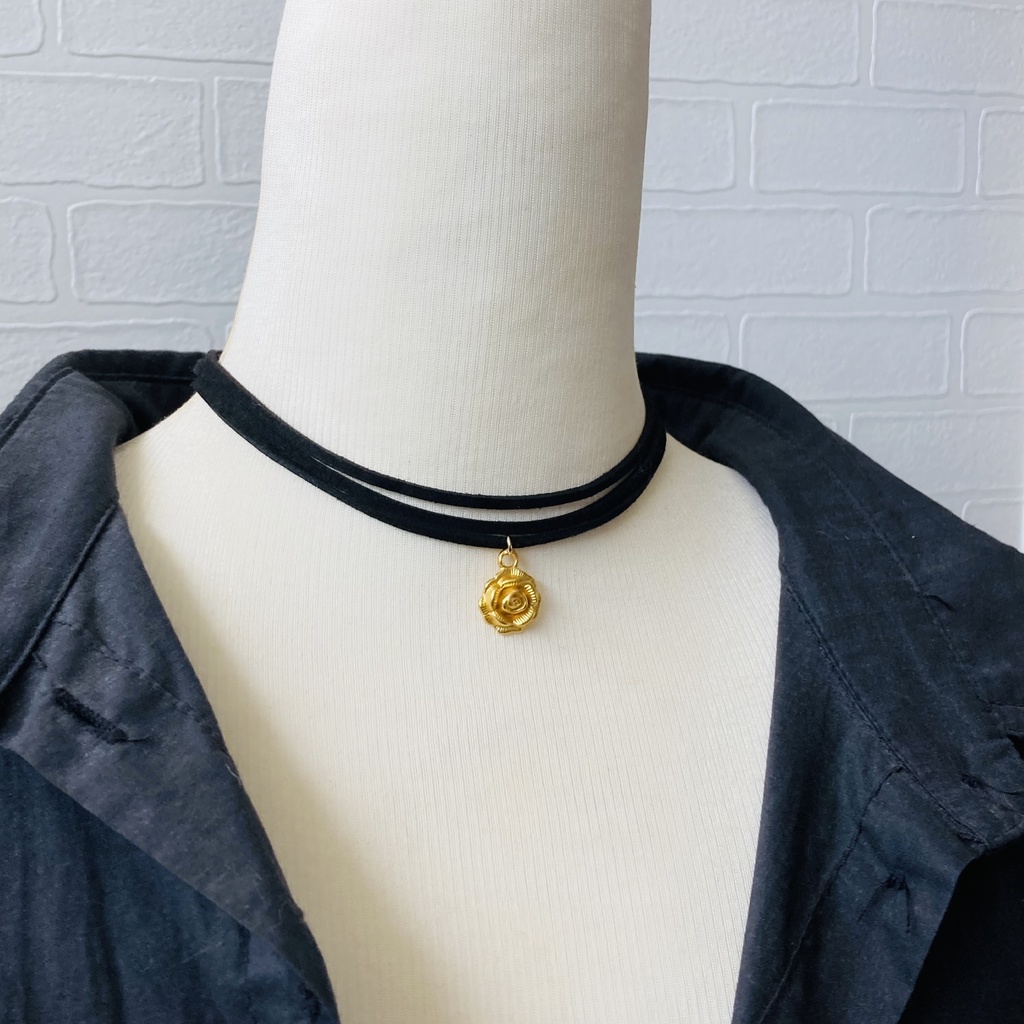 スパイファミリー ヨル 三連チョーカー 薔薇