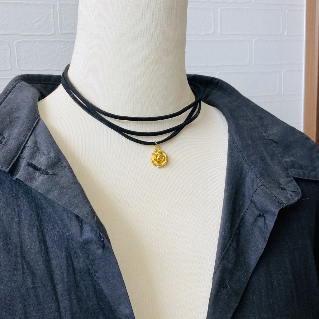 スパイファミリー ヨル 三連チョーカー 薔薇