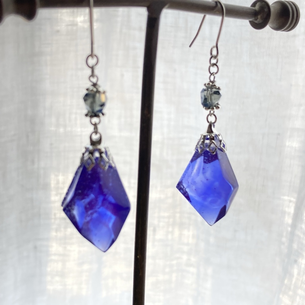 新色 セレストブルー 鉱石 ピアス イヤリング