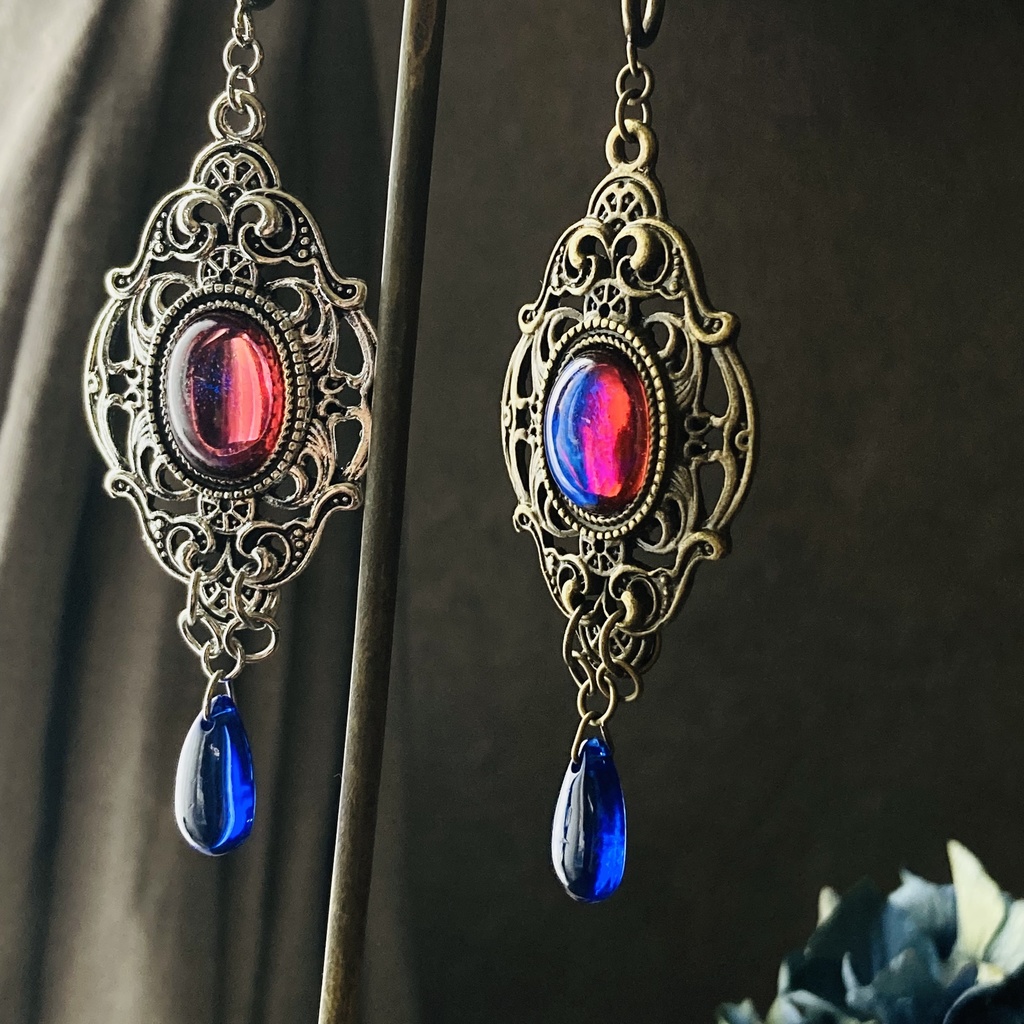 夜の魔術部 ヴィンテージ ドラゴンズブレス ピアス イヤリング