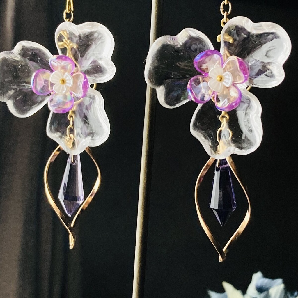イロアソビ 紫×クリア 菫のかけら ピアス イヤリング