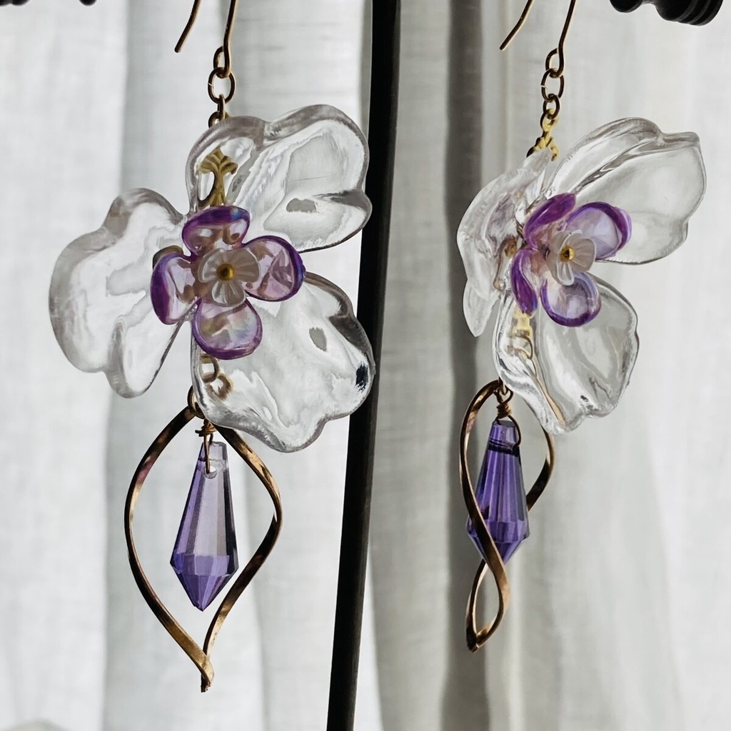 イロアソビ　紫×クリア　菫のかけら　ピアス　イヤリング　