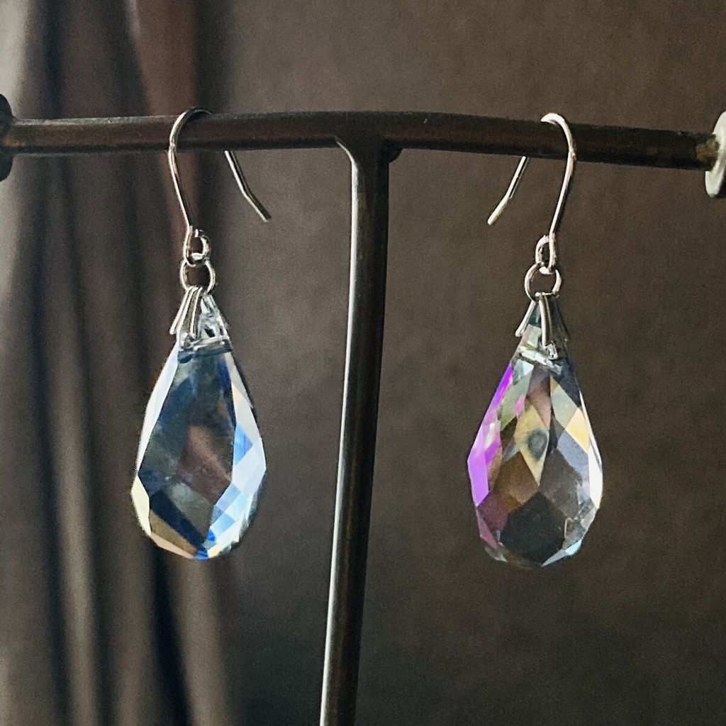 大粒 ブルーパープルの大粒クリスタルガラス ピアス イヤリング MCB