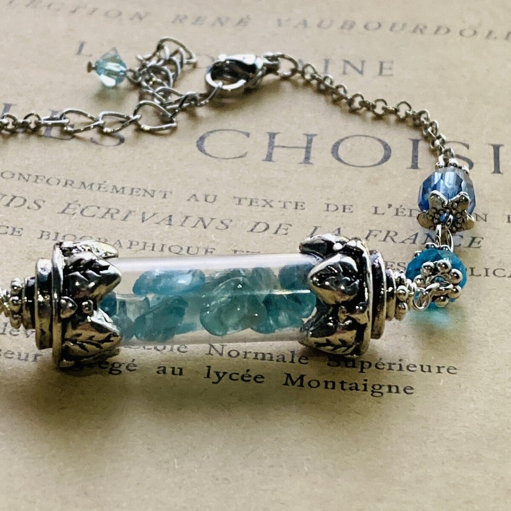 夜の魔術部 アパタイトの欠片 ガラスチューブ ブレスレット