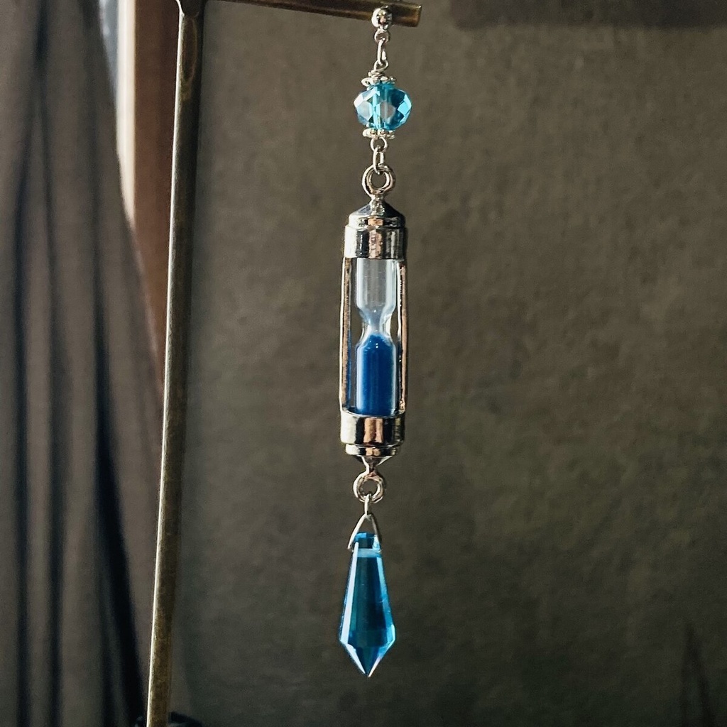 再再販 ヴァニタスの手記 コスプレ 片耳用 砂時計 ピアス シルバーバージョン イヤリング