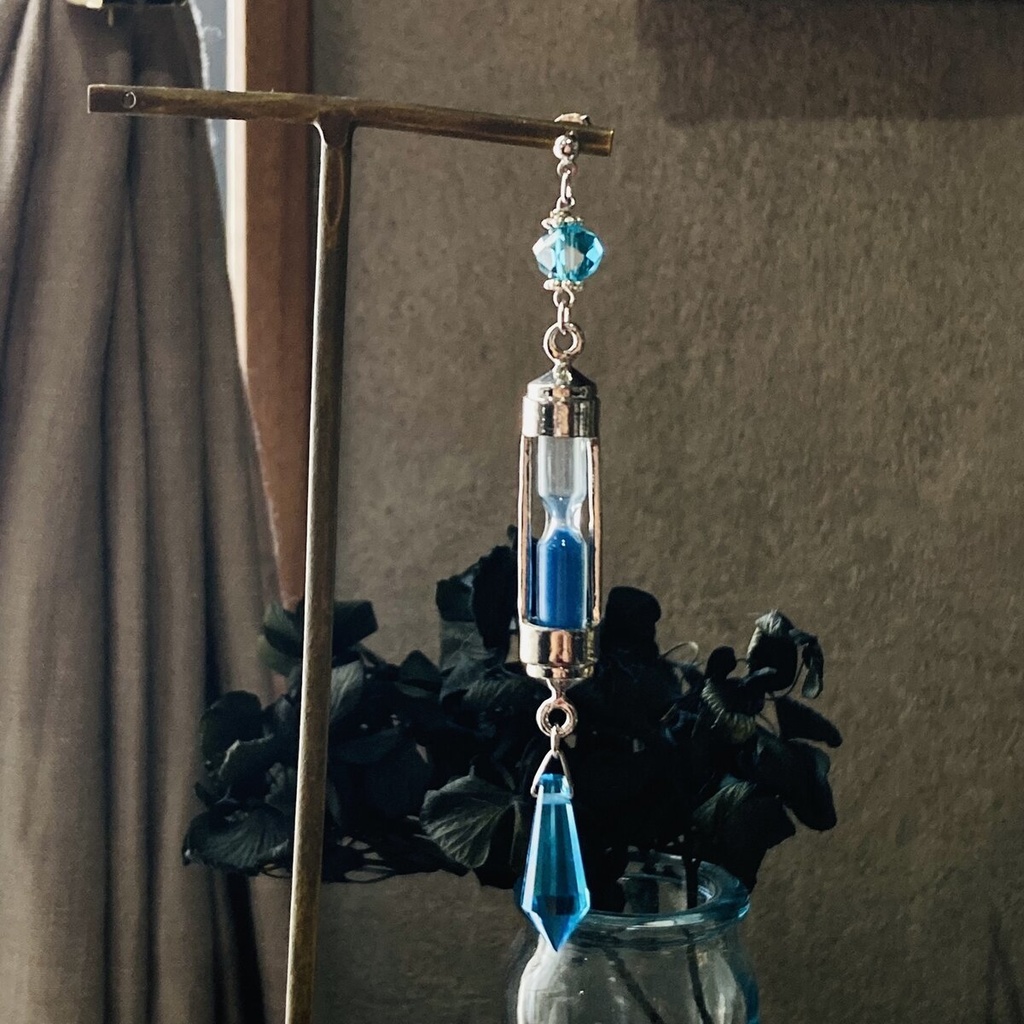 再再販 ヴァニタスの手記 コスプレ 片耳用 砂時計 ピアス シルバーバージョン イヤリング