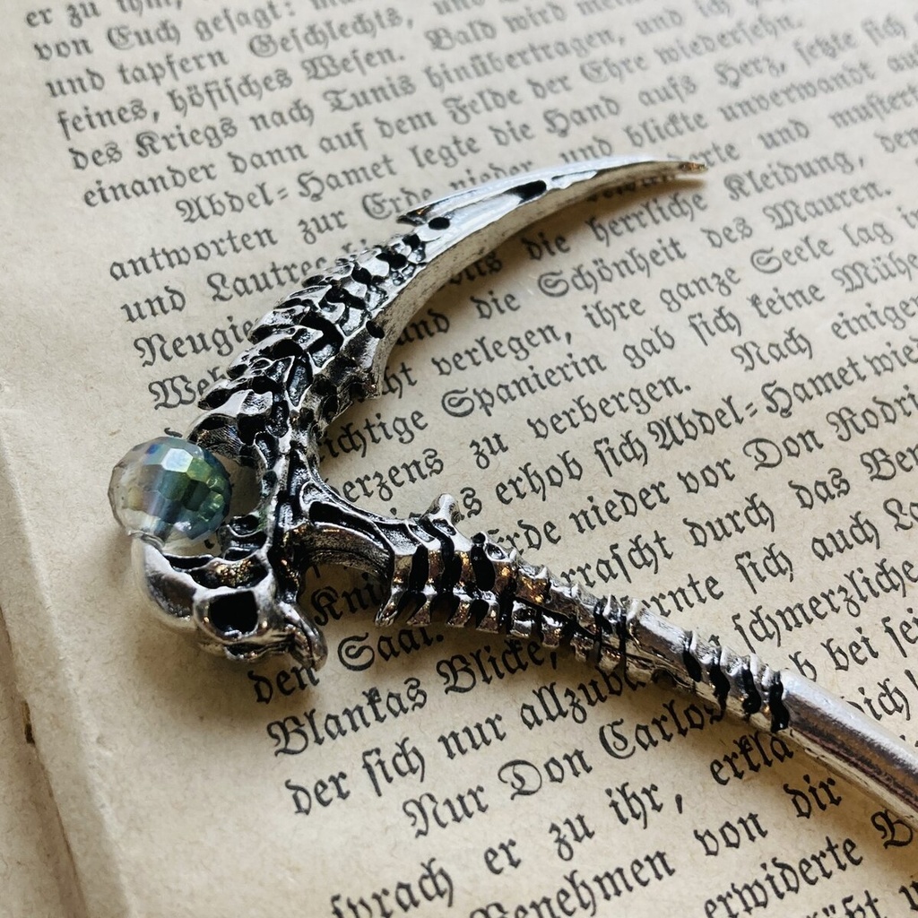 夜の魔術部 死神の鎌 骨デザイン かんざし