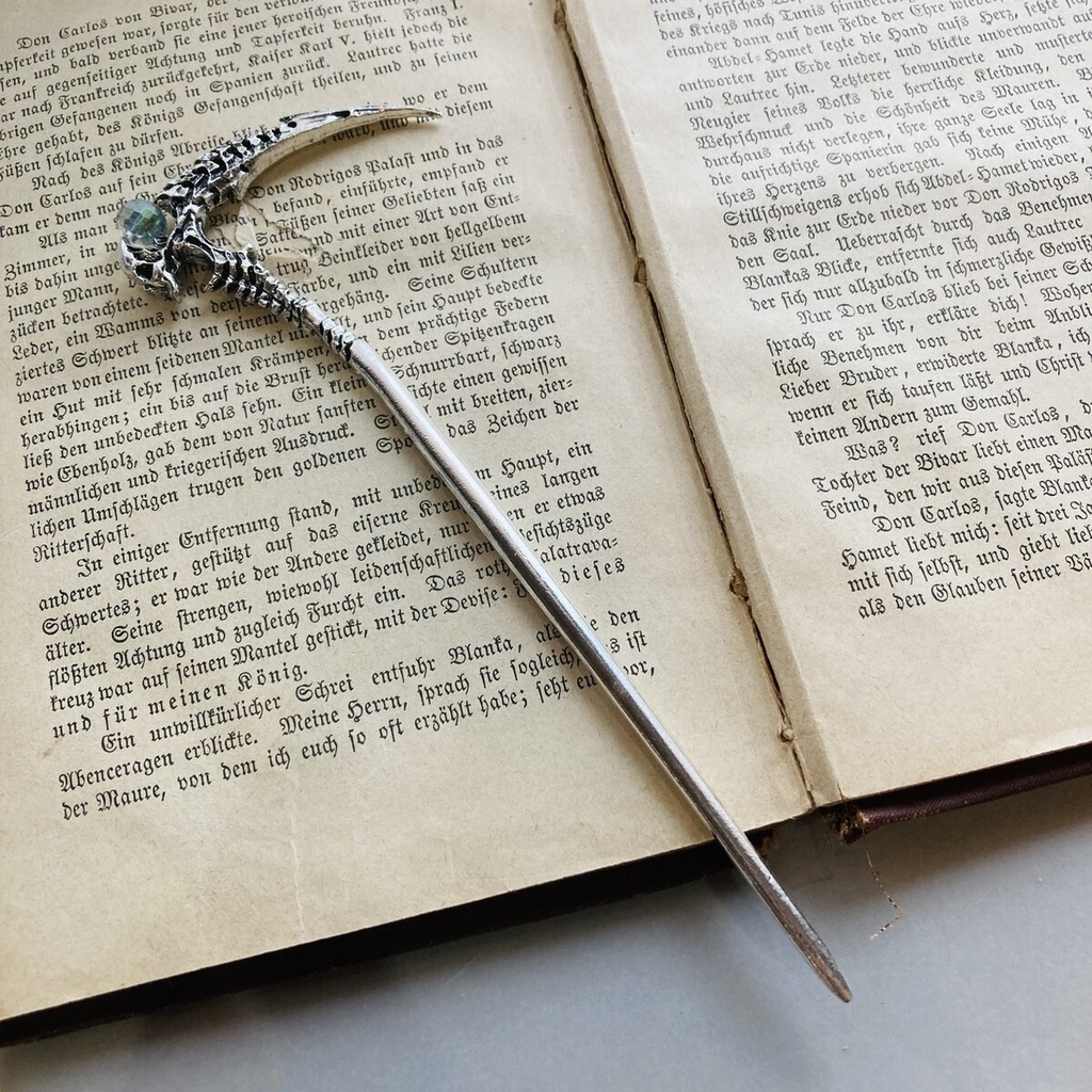 夜の魔術部 死神の鎌 骨デザイン かんざし