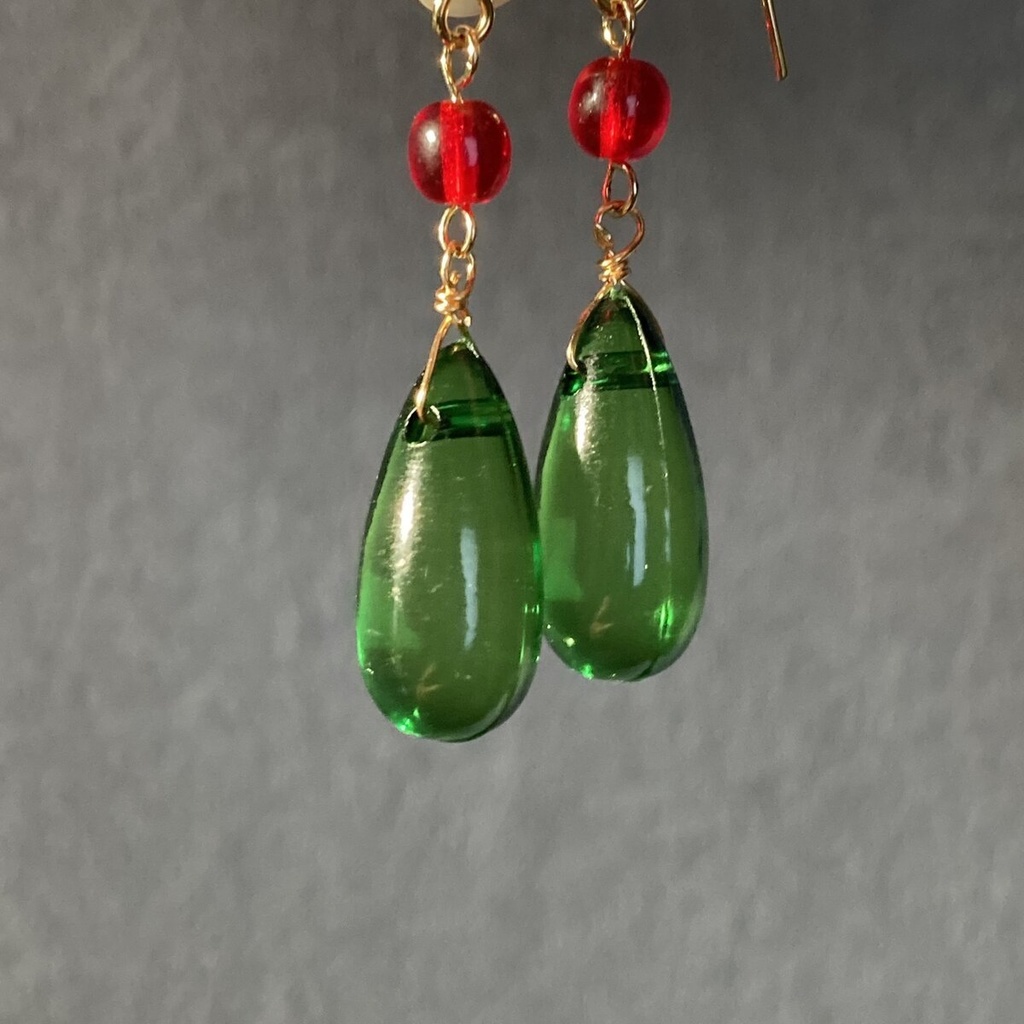 再販 送料込み ハウルの動く城 ピアス イヤリング コスプレ 大粒ドロップ