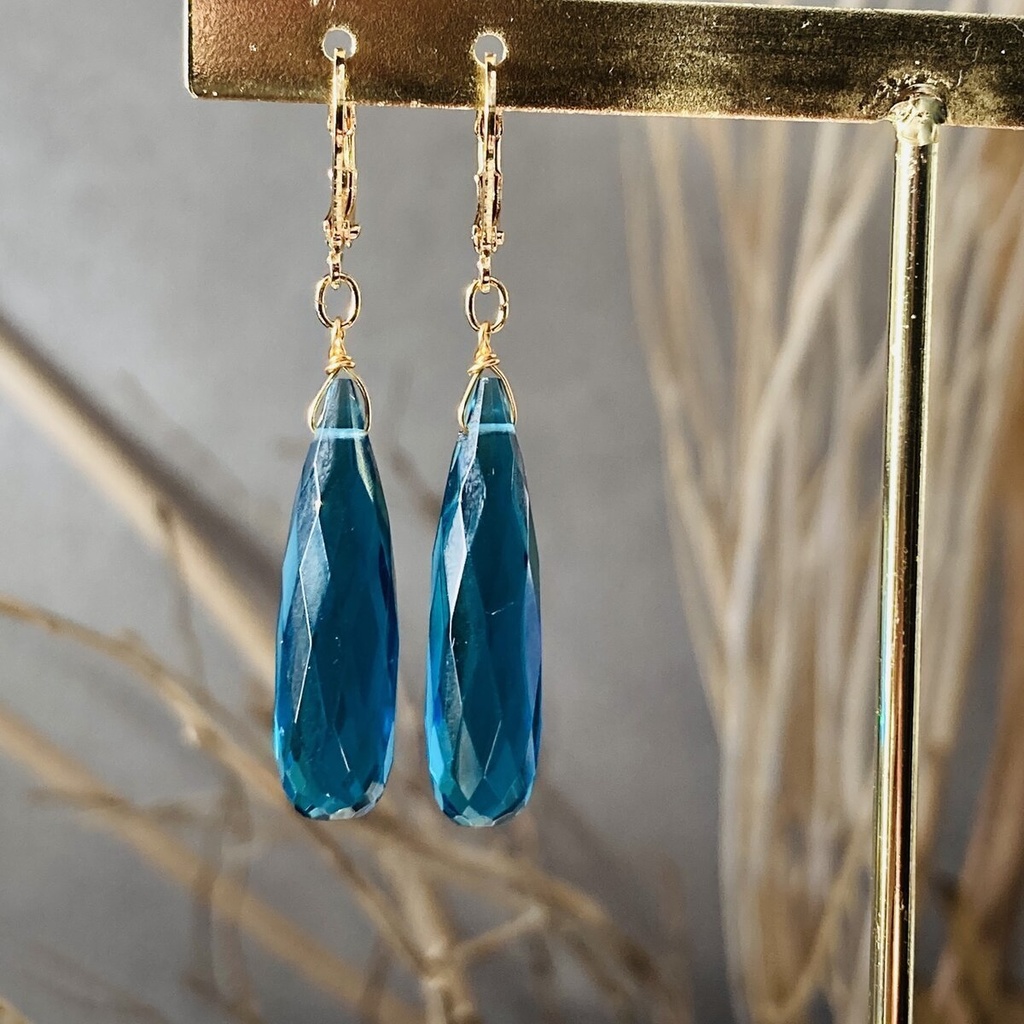 14kgf アパタイトクォーツ ロングドロップ チャーム無しバージョン ピアス