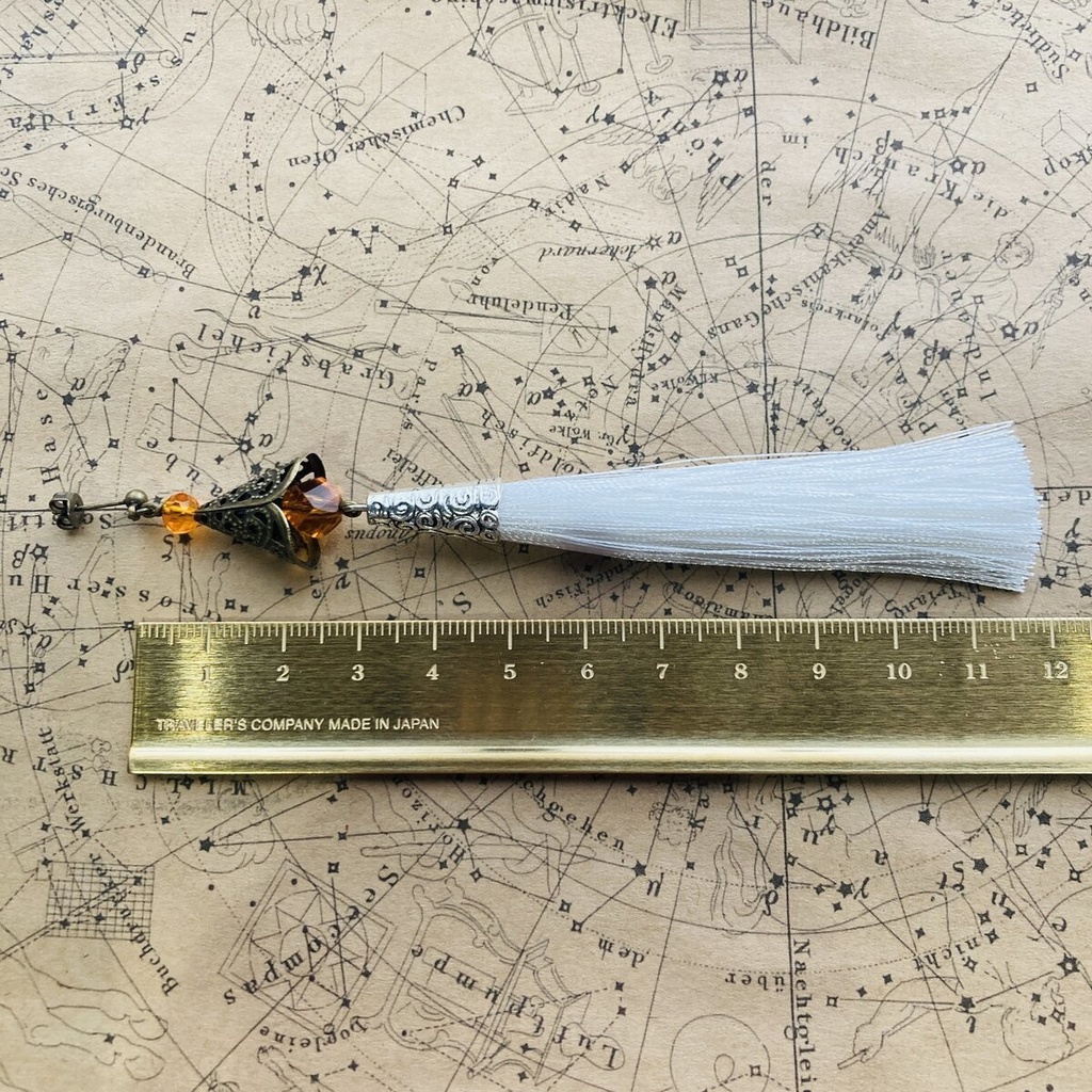 再販　原神　璃月　鍾離　白タッセル　金古美キャップ　片耳用　ピアス　イヤリング