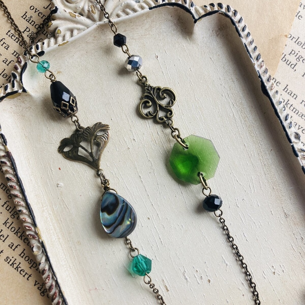 色変更オーダー可能 メガネコード グリーンガラスとアバロンシェル メガネストラップ