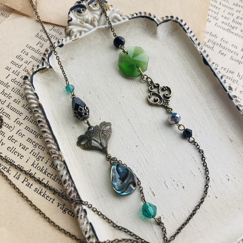 色変更オーダー可能 メガネコード グリーンガラスとアバロンシェル メガネストラップ