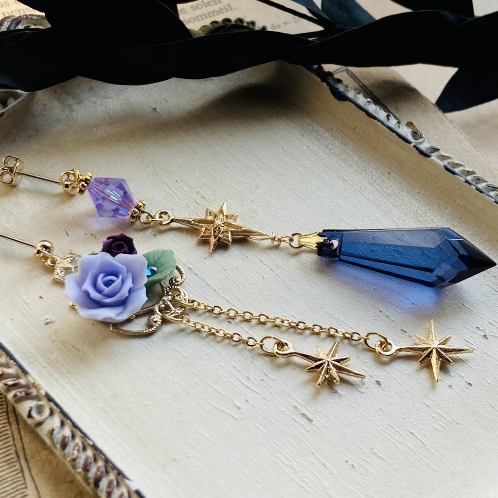 注意事項必読★ブルームバースデー アズール 薔薇と星のピアス イヤリング 深海うつぼ