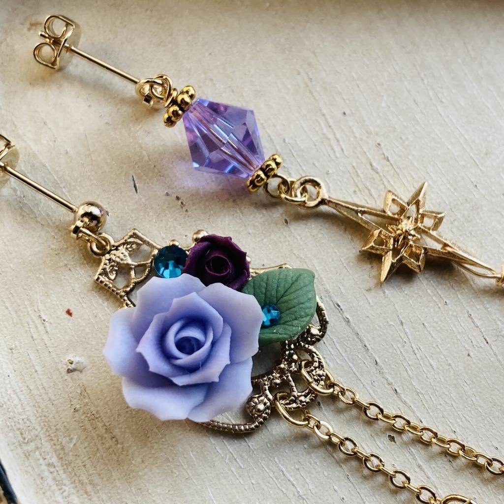 注意事項必読★ブルームバースデー アズール 薔薇と星のピアス イヤリング 深海うつぼ