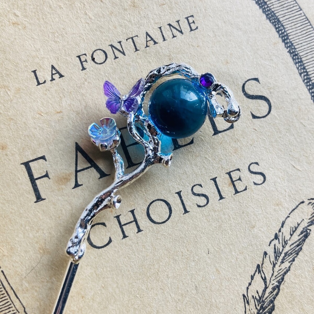 蝶の留まる水玉 装飾 かんざし 二種から選択