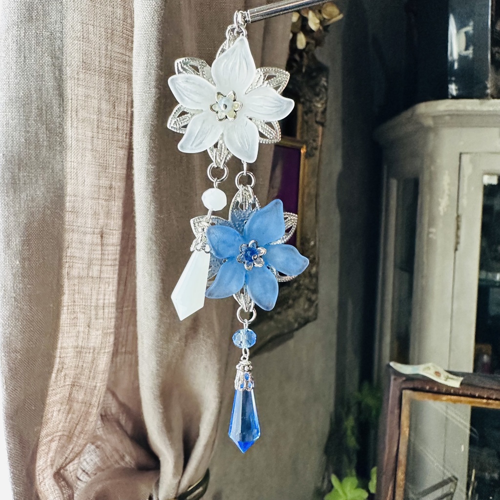 手毬屋 涼し簪 青花 白花 シャンデリアガラス 簪 着物浴衣 洋服でも