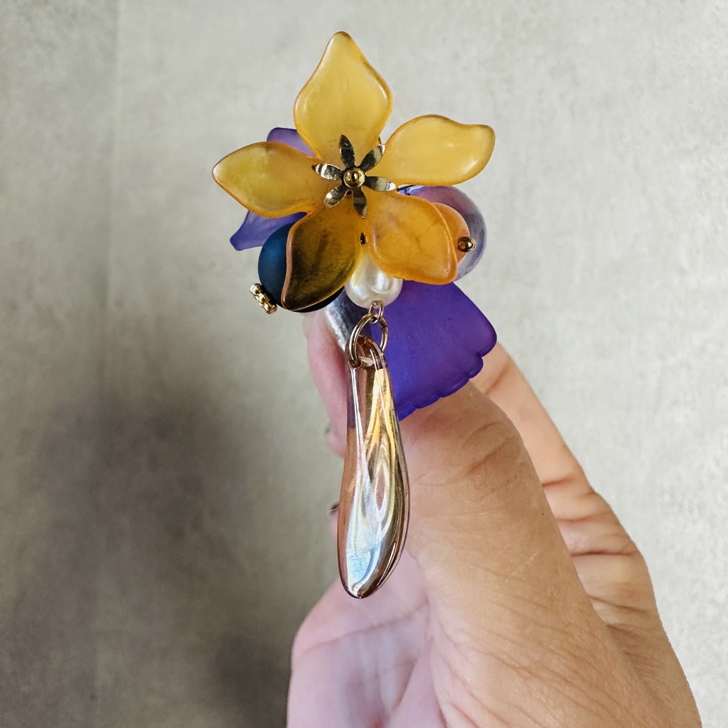 送料込み 秋色 ポニーフック 紫とオレンジMCB