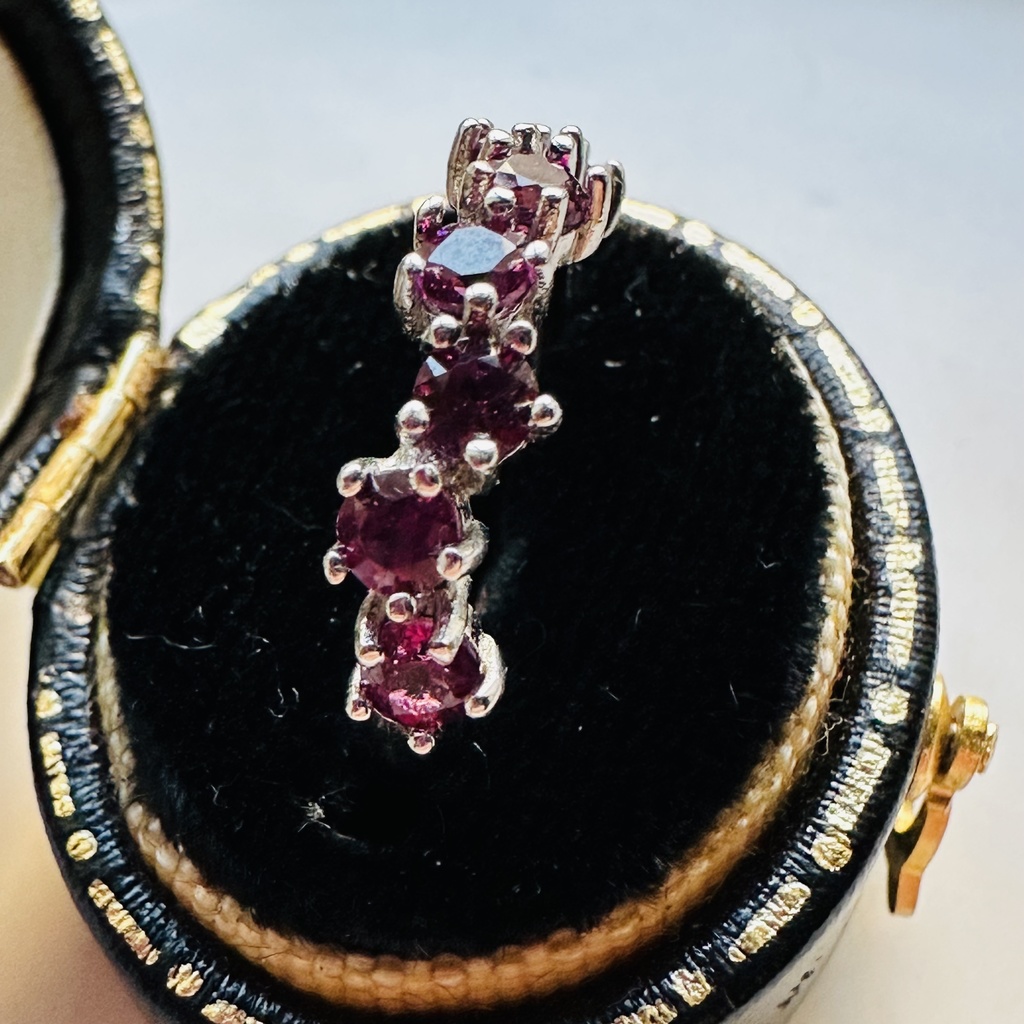 現品のみ 送料込 ロードライトガーネット 7粒 シルバー925 リング 調整可能 ガーネット