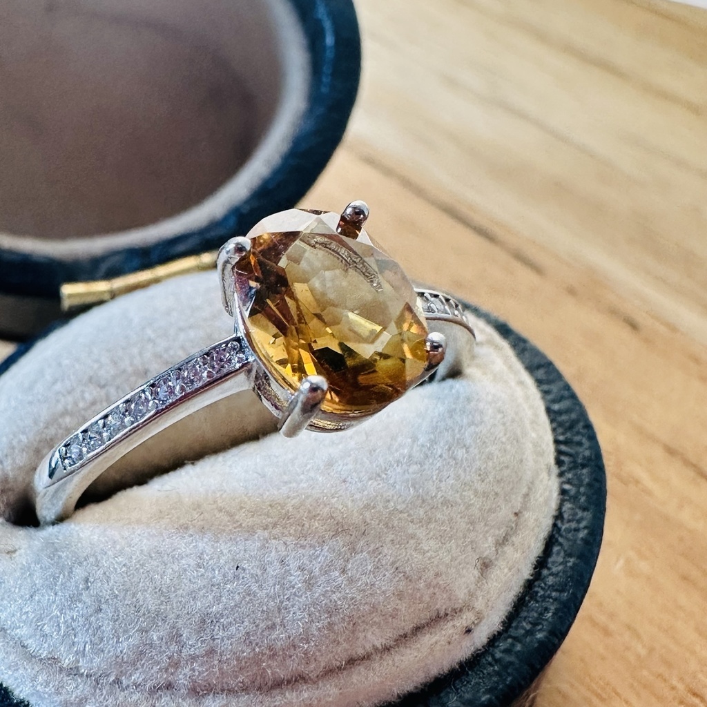 送料込み ブランデー シトリン オーバルカット シルバー925 リング 指輪 天然石