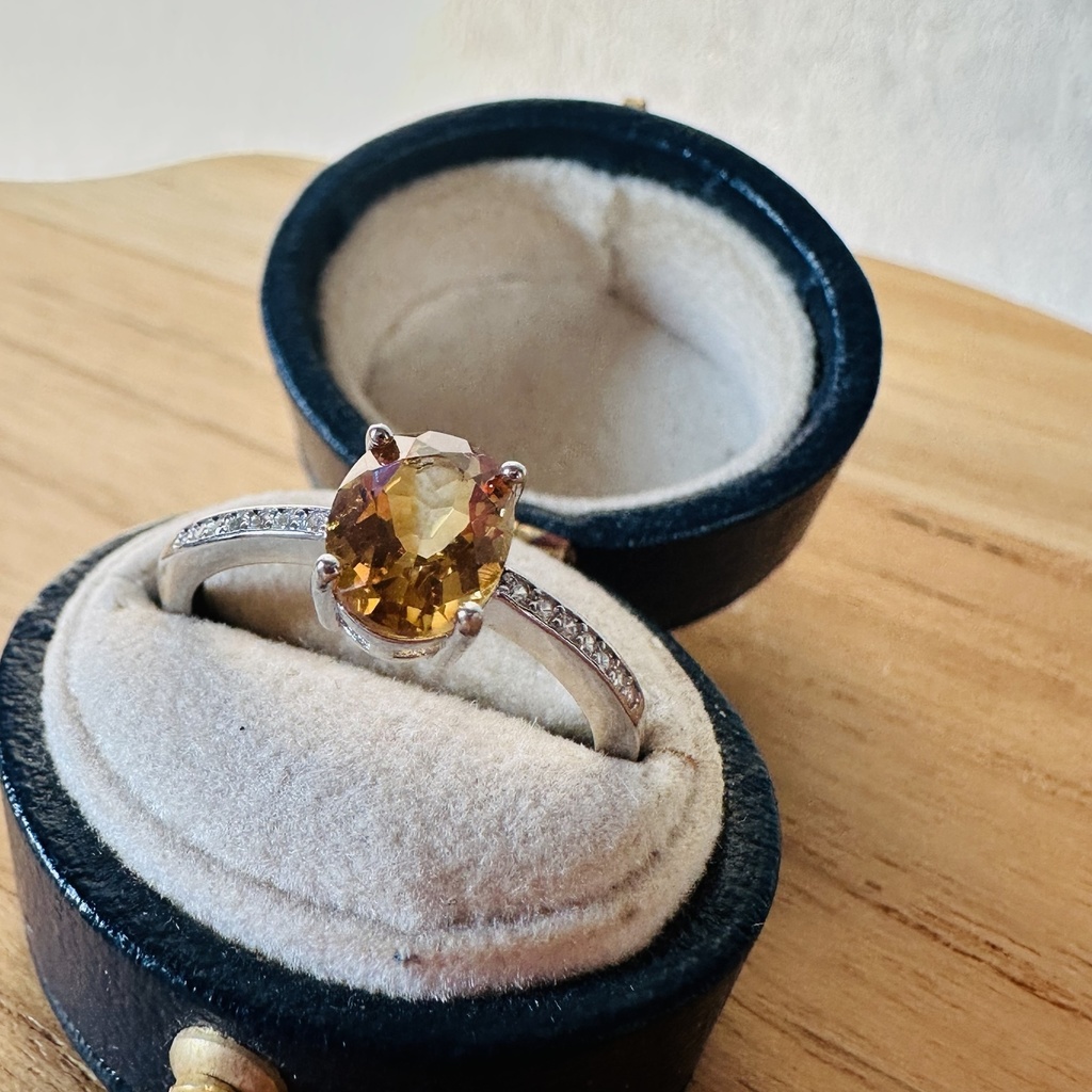送料込み ブランデー シトリン オーバルカット シルバー925 リング 指輪 天然石